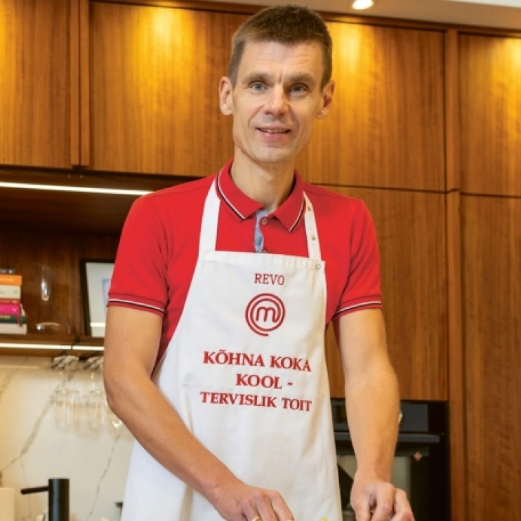Revo lugu